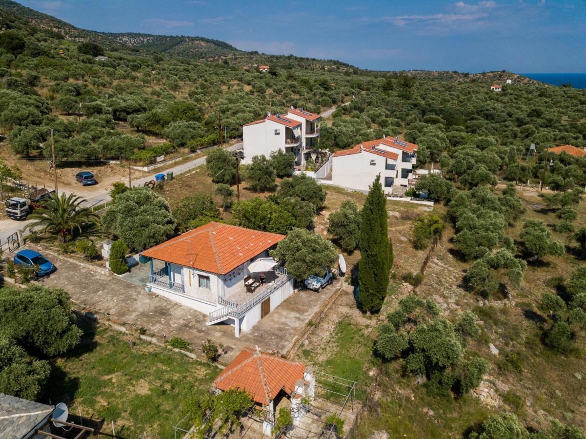Olive Cottage Astris Esterno foto