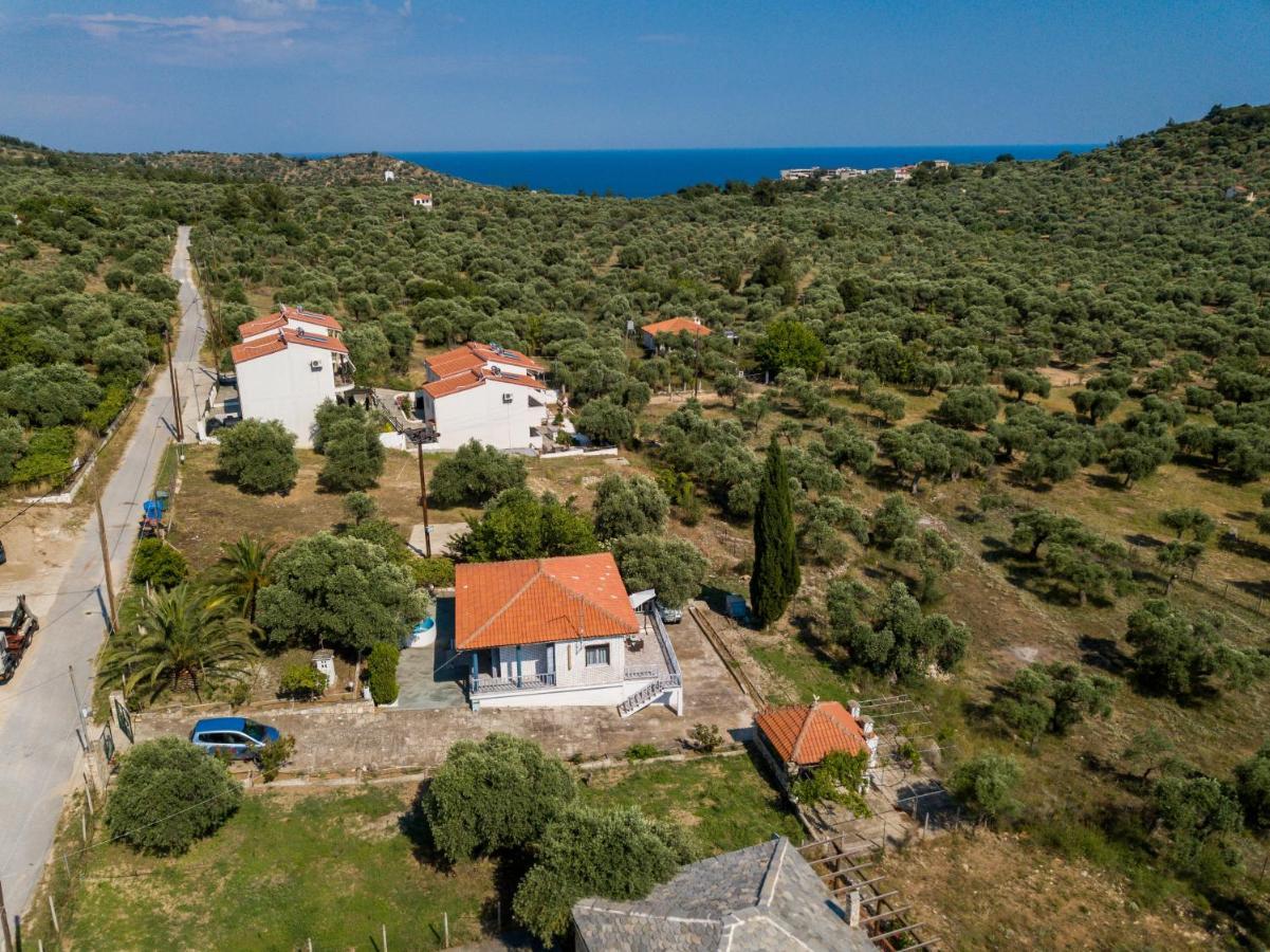 Olive Cottage Astris Esterno foto